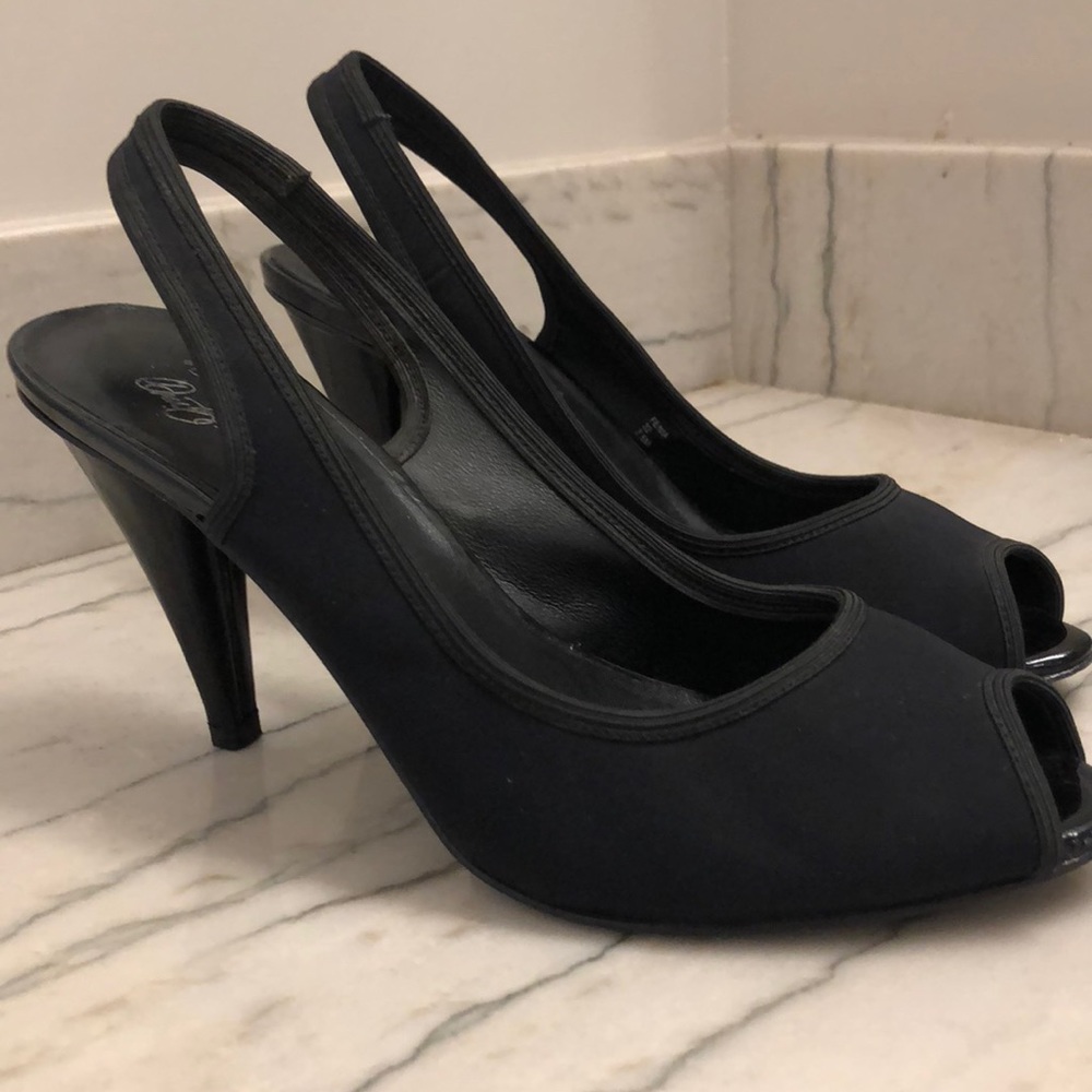 Donald Pliner heals